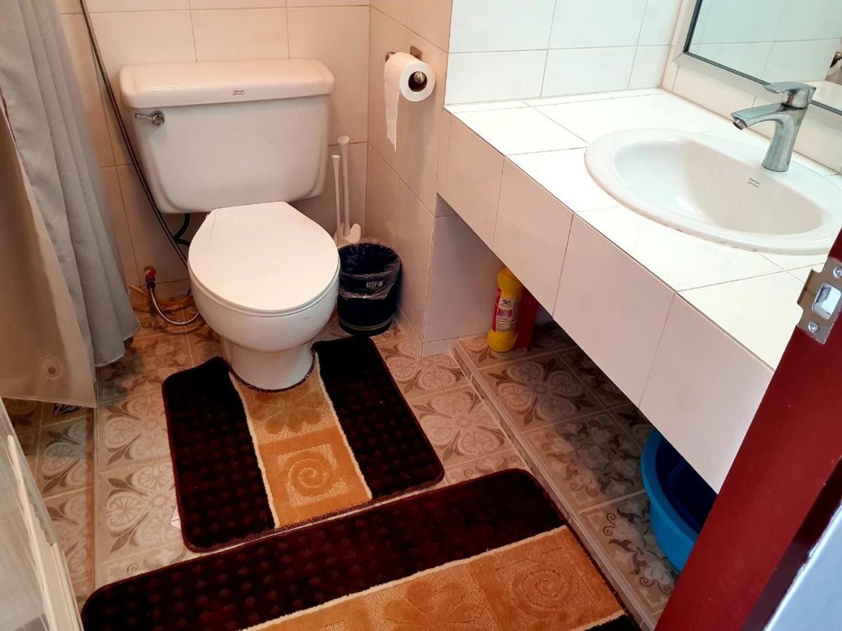 Rayong Condochain 325 公寓 班佩