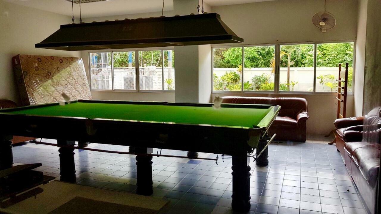 Rayong Condochain 325 公寓 班佩